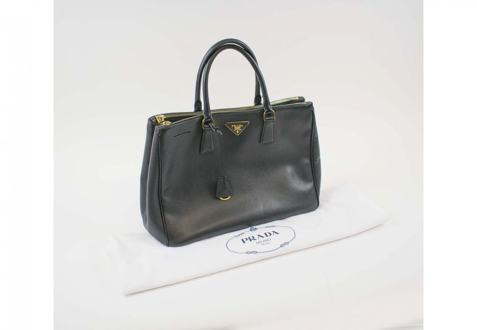 Prada Saffiano Galleria Bag Small Black in Saffiano Leather with Gold-tone  - US