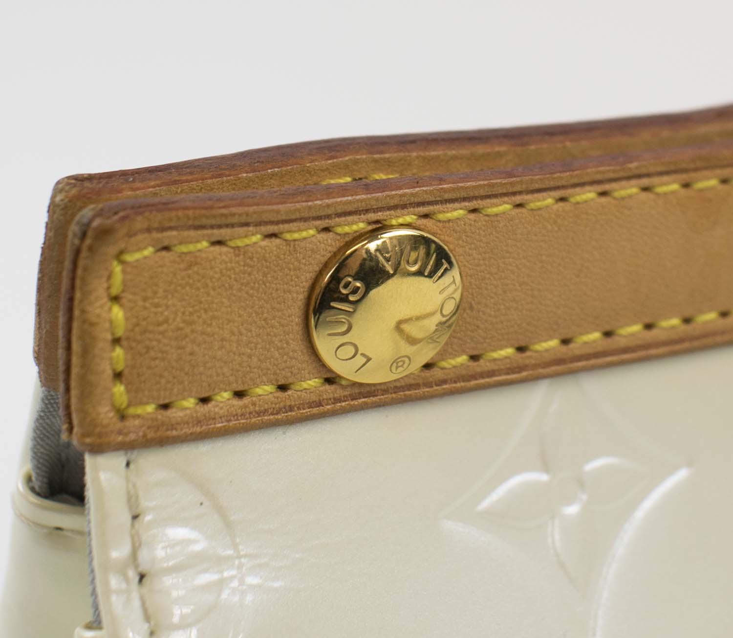 LOUIS VUITTON Monogram Vernis Roxbury Drive Hand Bag Perle M91374
