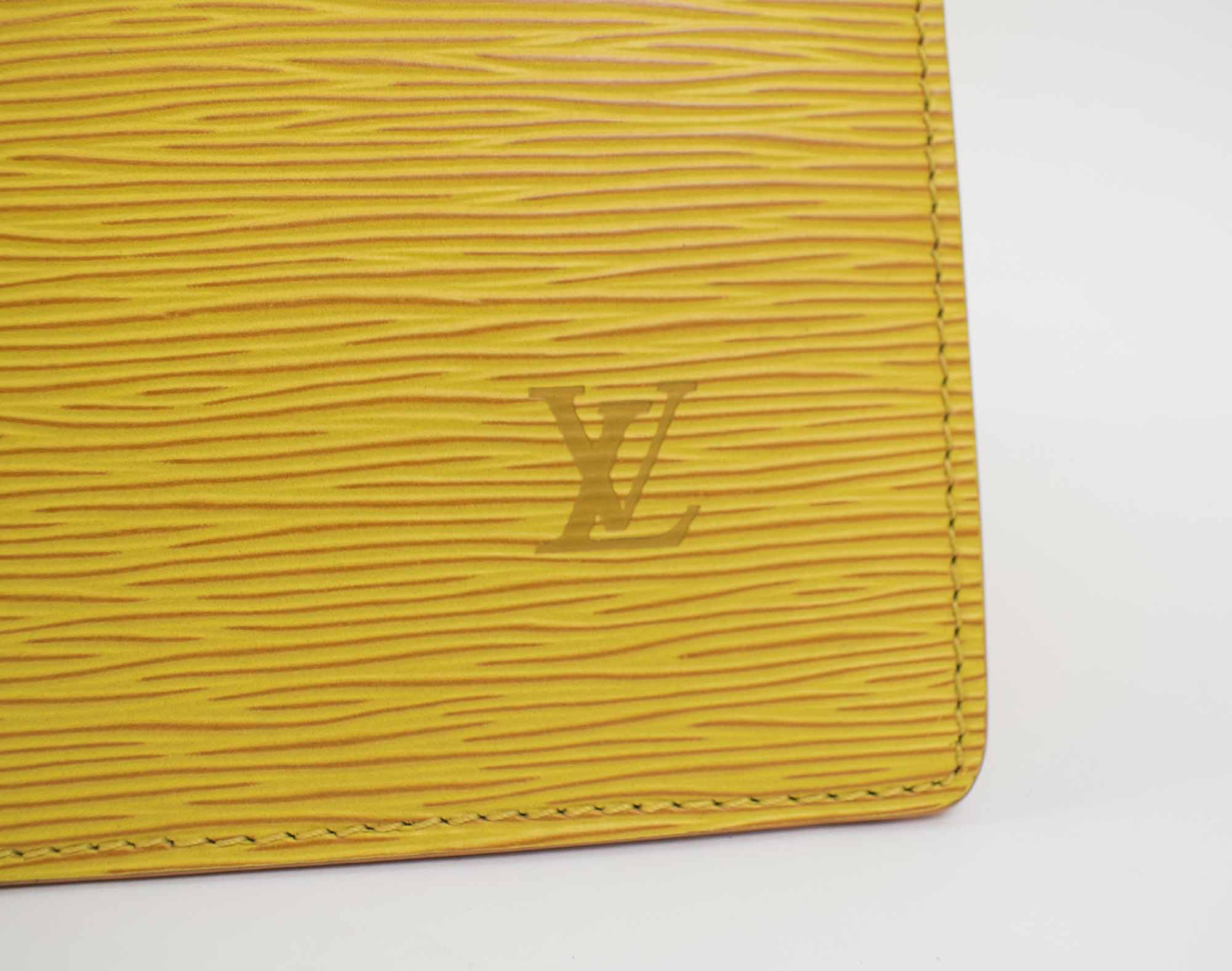 Saffiano leather Triangle bag Yellow, Louis Vuitton Editions Limitées  Handbag 366306