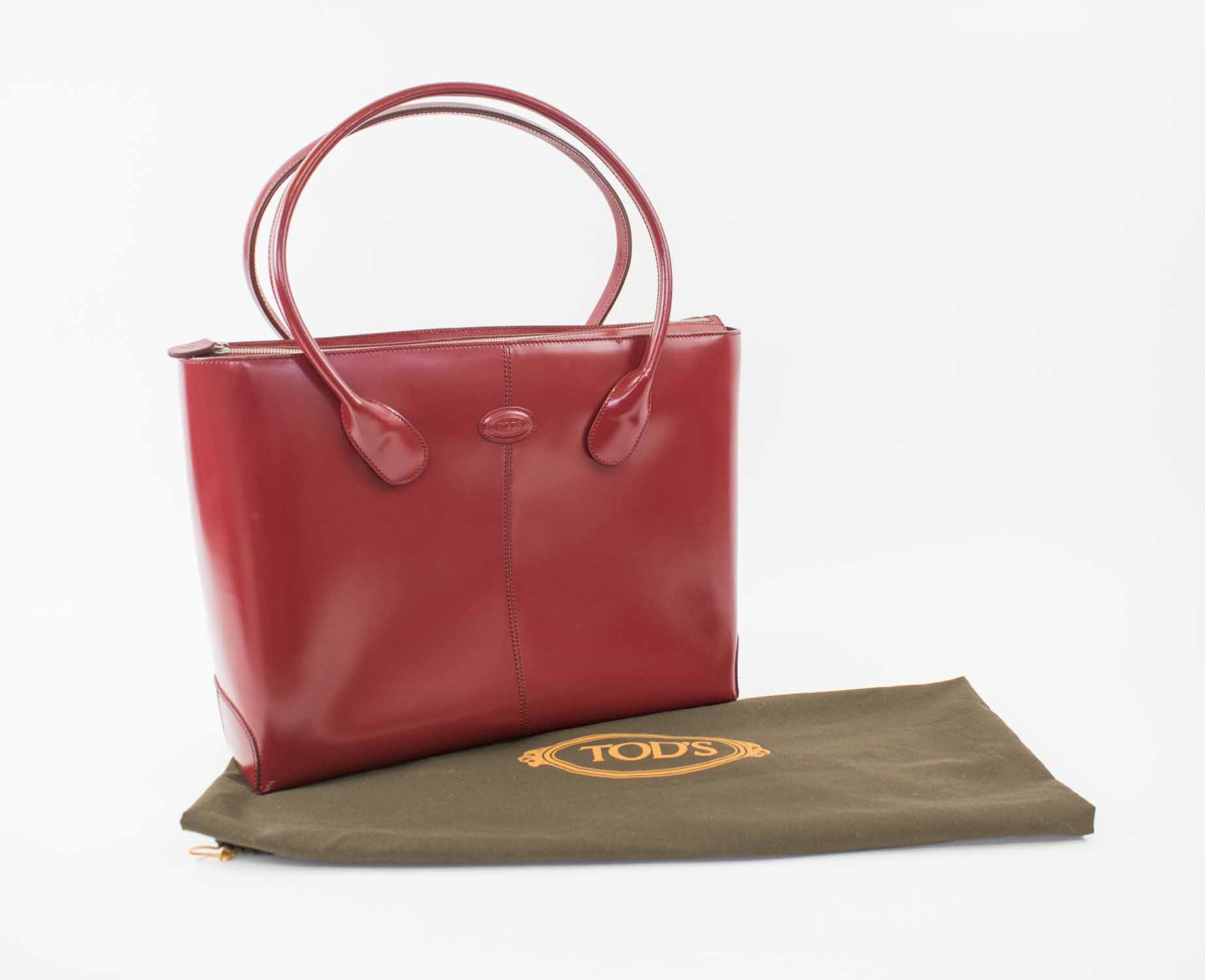 TOD'S D-BAG, after Princess Diana, cherry red leather with two top 