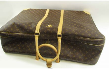 Louis Vuitton 2004 pre-owned Pochette Accessoires clutch bag - ShopStyle