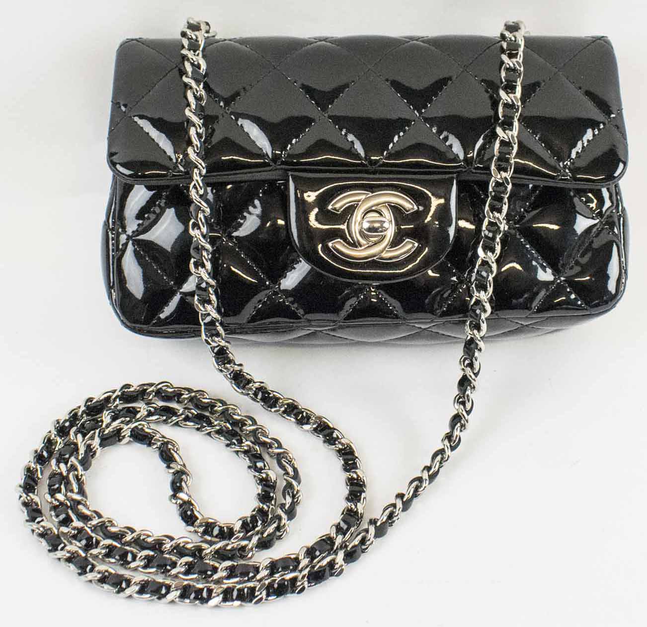 CHANEL MINI FLAP BAG, black patent leather with silver tone
