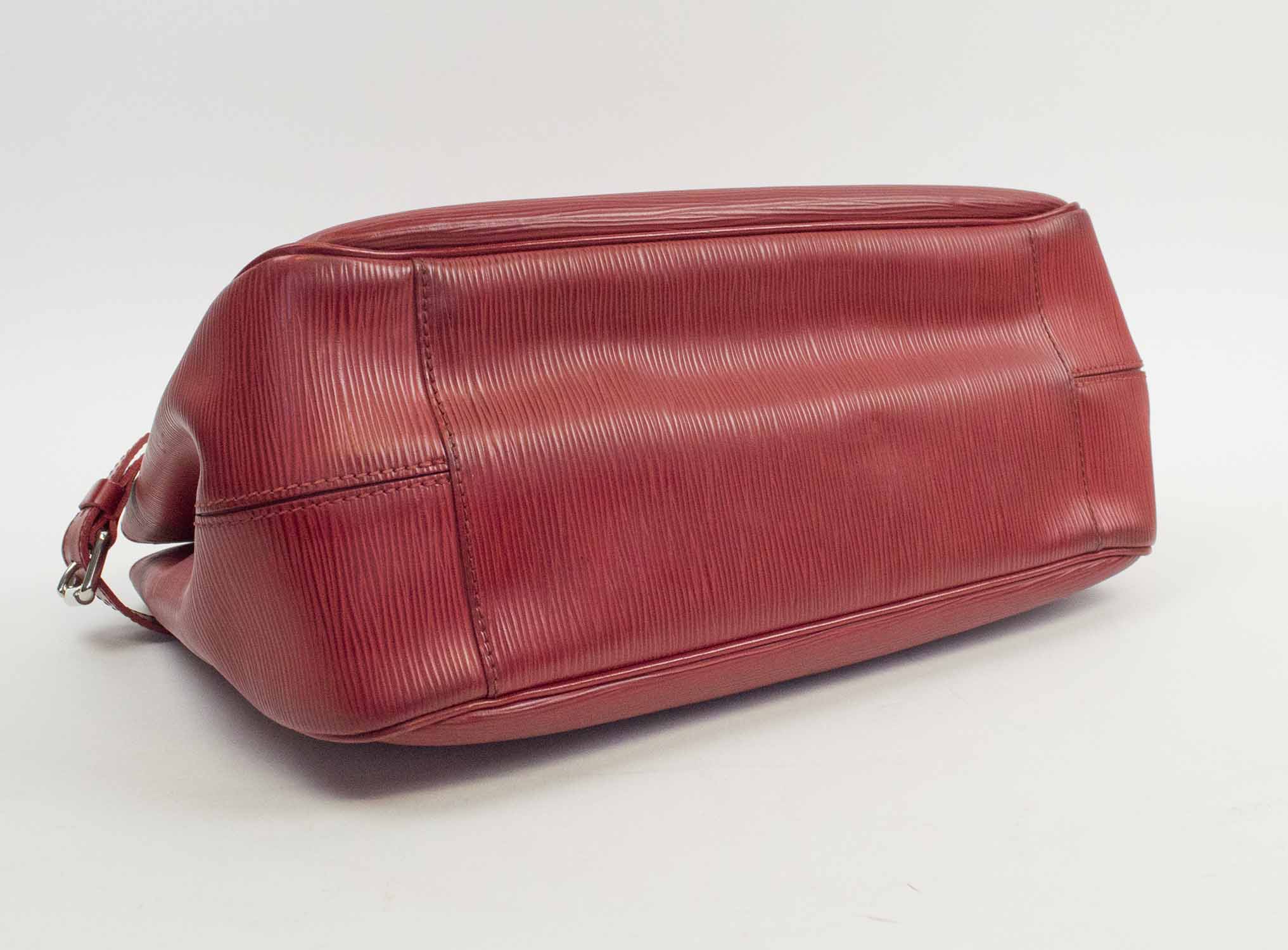 LOUIS VUITTON PASSY EPI RED LEATHER BAG, with smooth leather trim