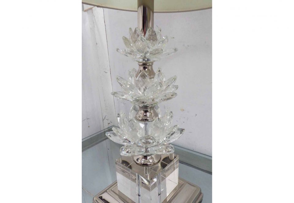 Vastley Lotus Flower Design Table Lamps, Crystal Lotus Flower Table Lamp